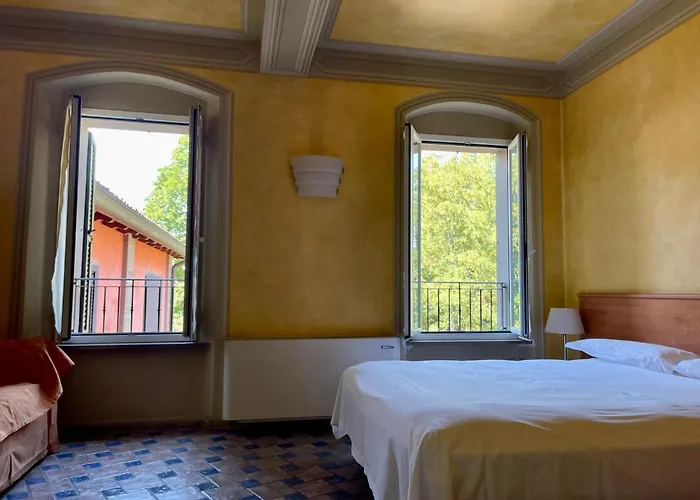 Corte Della Vittoria Aparthotel Parma