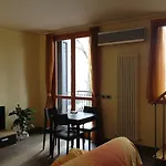 Corte Della Vittoria Apartmanhotel Parma
