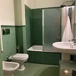 Corte Della Vittoria Apartmanhotel Parma