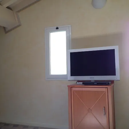 アパートホテル Corte Della Vittoria パルマ